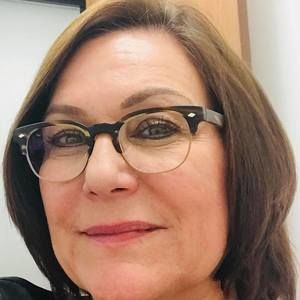 Meet your Posher, Rhonda